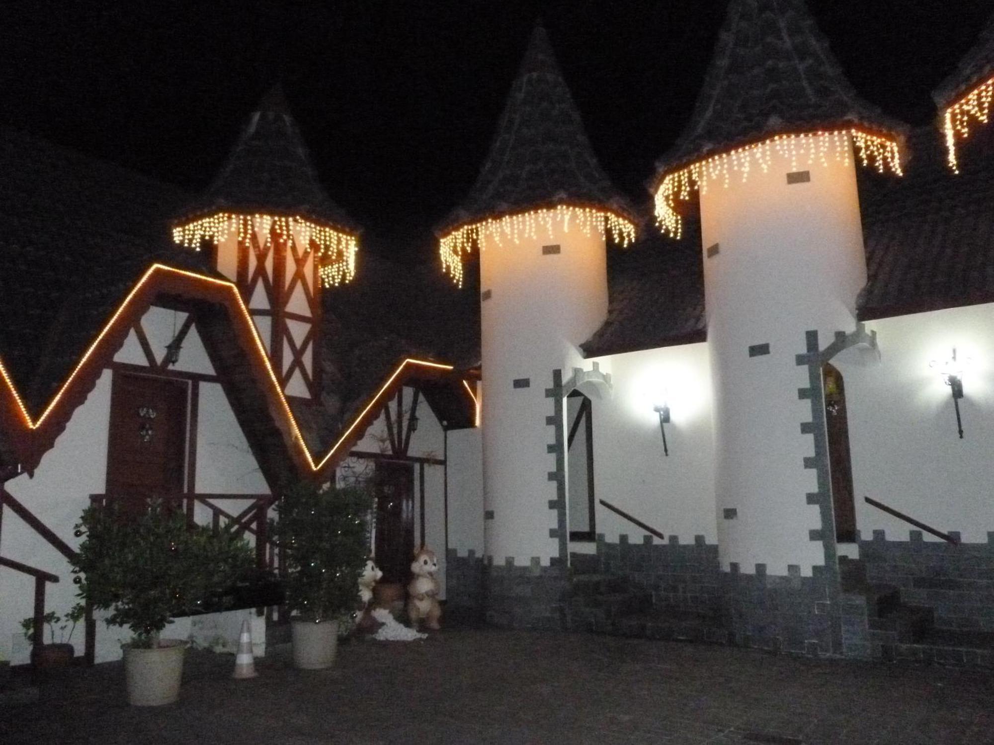 Pousada Dos Esquilos Campos do Jordão Exterior foto